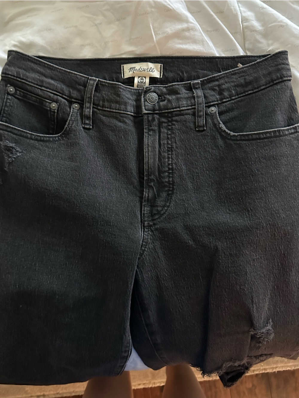 Madewell Women’s Black Distressed Jeans